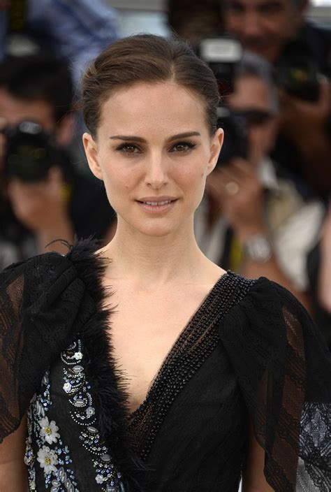 natalie portman sexy|En images : Natalie Portman en robe transparente à。